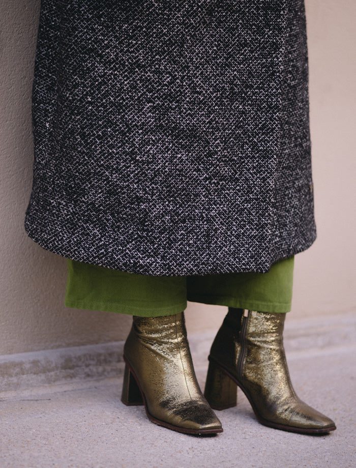 LE Manteau Atelier Brunette en Lainage Mouchete Black & Off-White