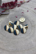 Wink Buttons Off-White - River