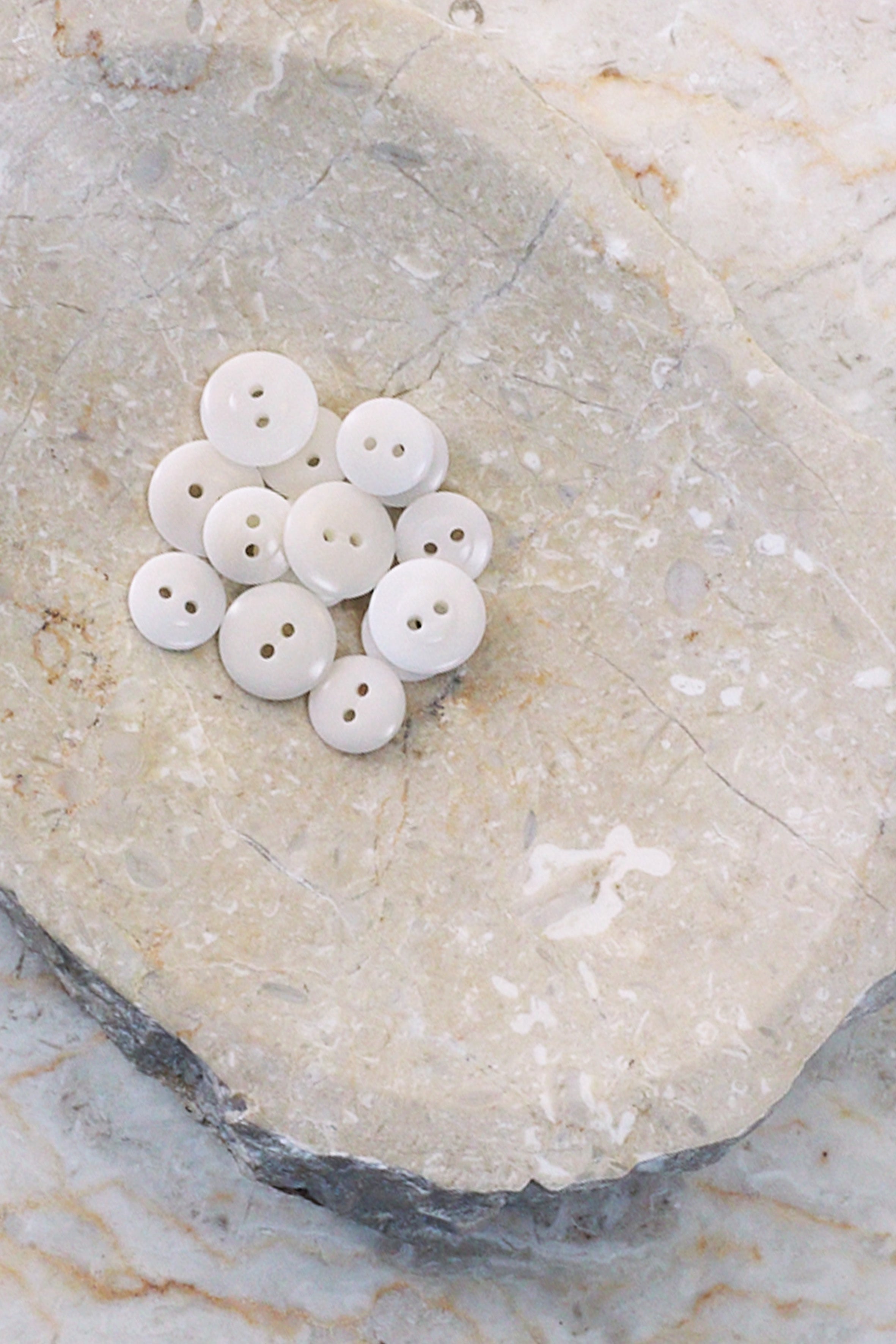Viny Buttons - Off-White