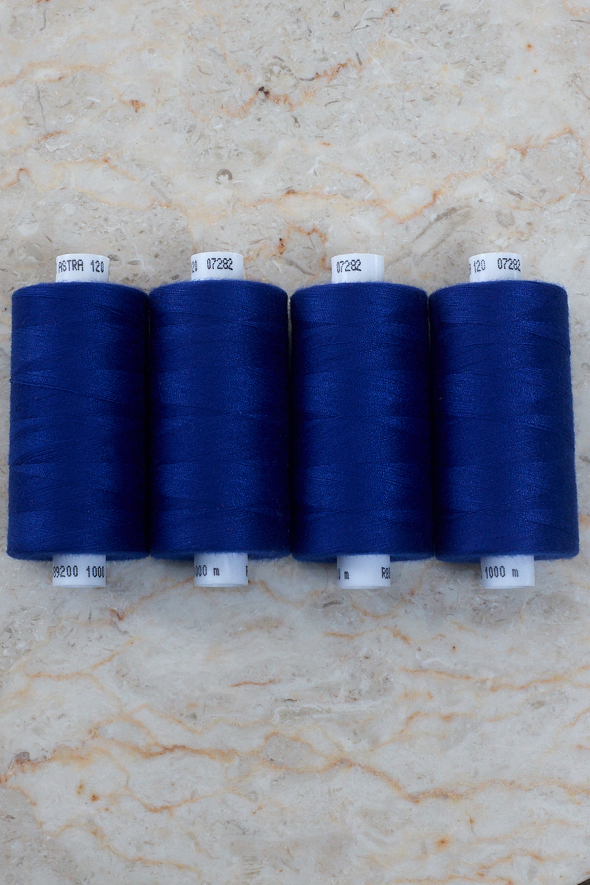 Hypnotik Blue overlock bobbin x 4