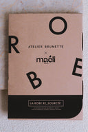 Patron La Robe RE_SOURCEE – Pochette kraft Atelier Brunette x Maéli, La Robe RE_SOURCÉE, fond rosé – Atelier Brunette