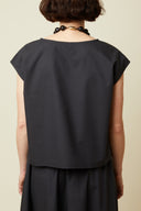 Patron Top Encolure – vue de dos, coloris noir avec collier – Atelier Brunette