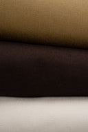 Tissu gabardine légère coton beige caramel chaud au mètre – fluide et estival – Atelier Brunette