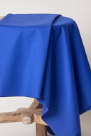 Tissu popeline coton bleu électrique au mètre – lisse et soyeux – Atelier Brunette